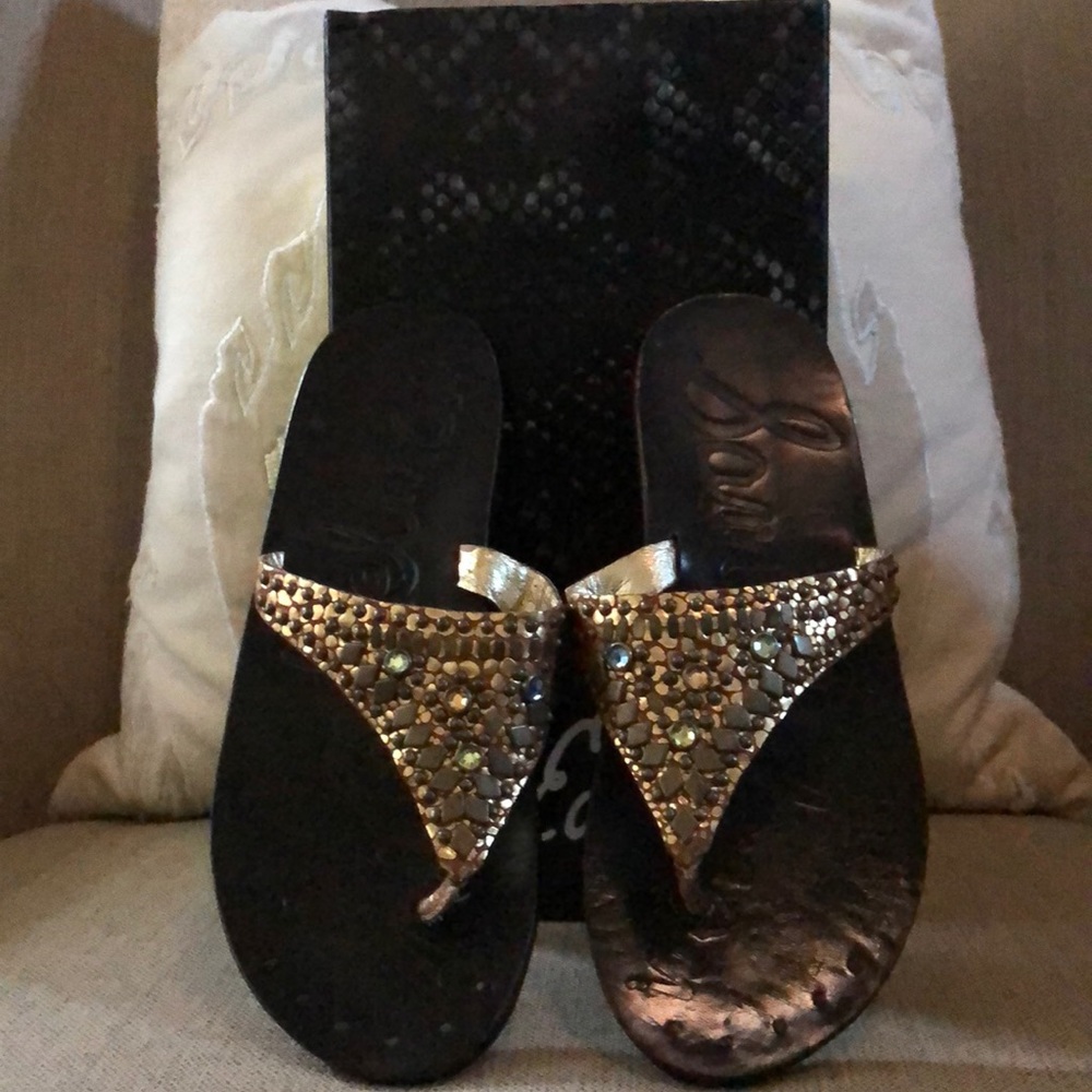 Sam Edelman Studded Jeweled Flats Sandals Sz 6 NIB